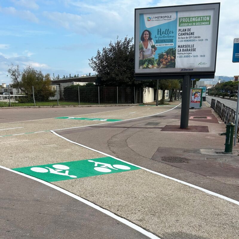 Marquages au sol pistes cyclables marseille Miditraçage (1) (1)