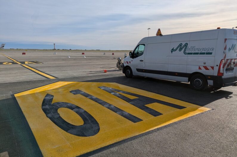 Marquage au sol Aéroport Nice Cote Azur Miditraçage (2)