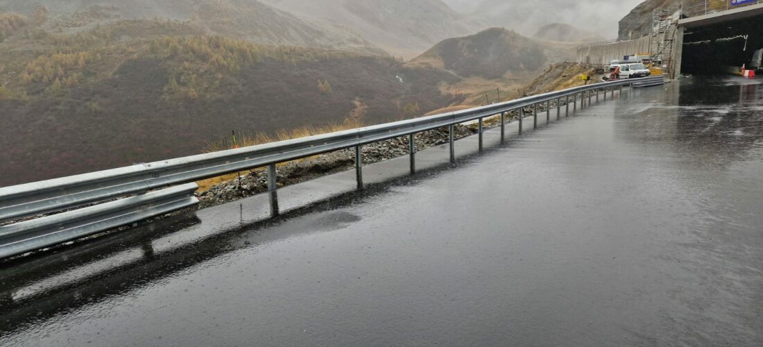 Glissières de sécurité au col du lautaret